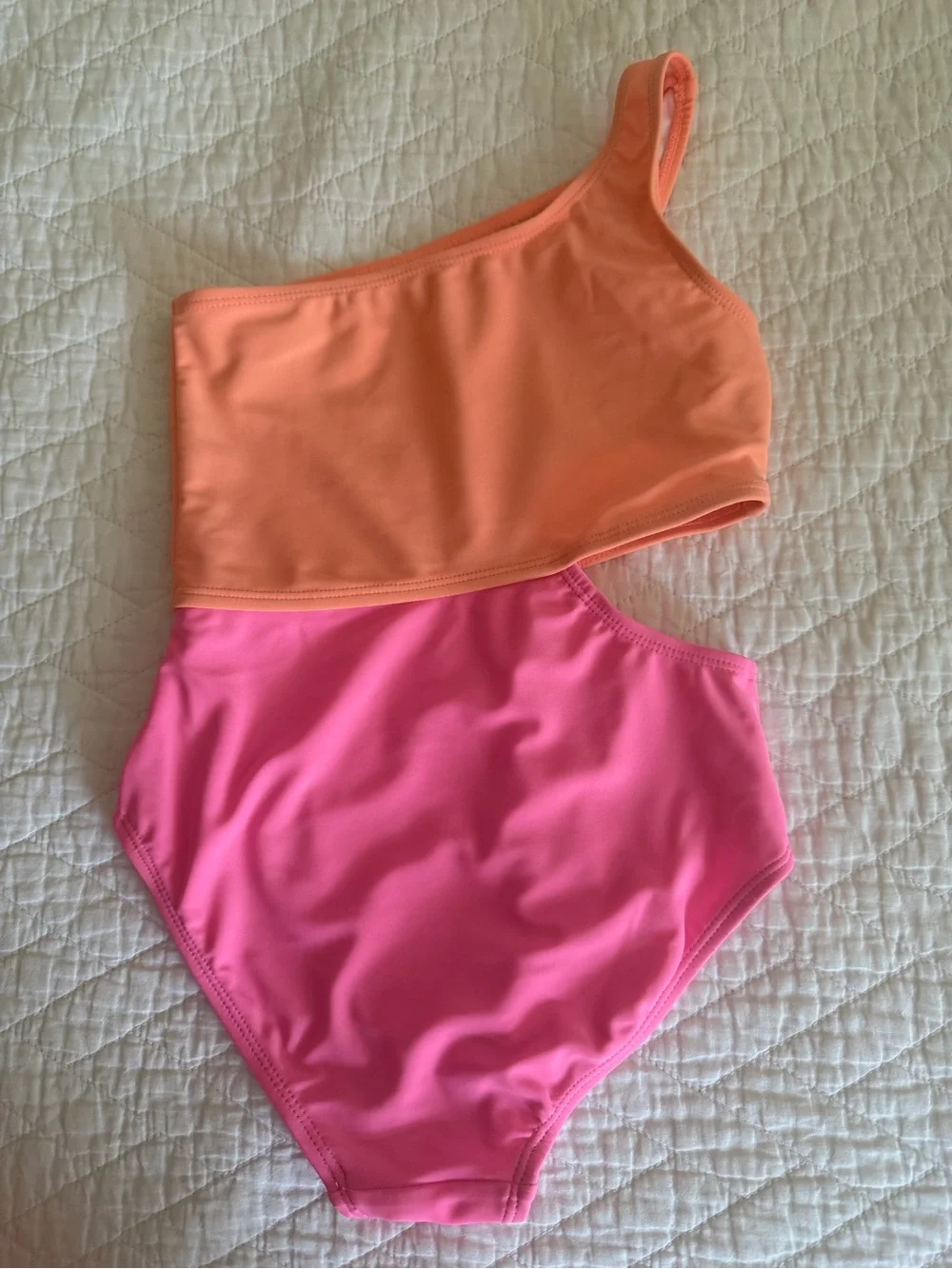 Snapper Rock Kids One-Shoulder Swimsuit - WORN ONCE - size 5-6